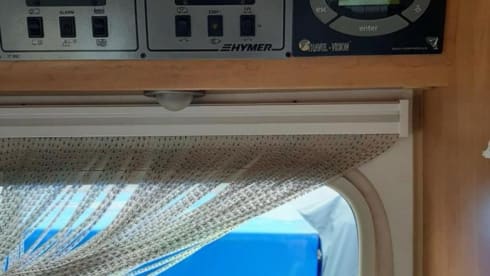 Hymer B654