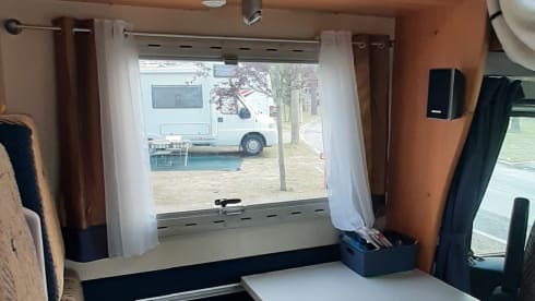 Camper Family Adventure  – Attic Camper, Pilote, Super-equipped, Air Conditioning
