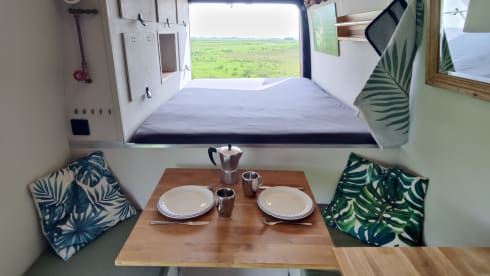 Wester – "OFF GRID" self-build bus camper 164Pk | 2 persons | Winter sports!!