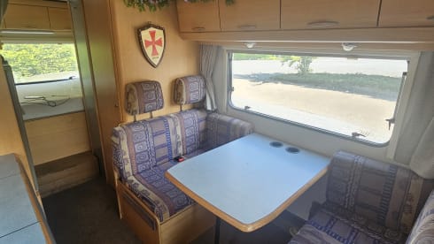 6p Hymer alcove from 1999