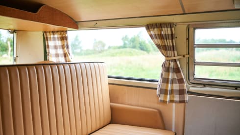 Bus Ibiza – Volkswagen T2a, 1971