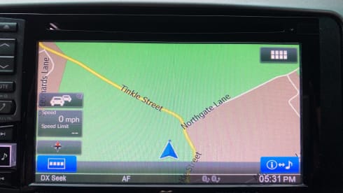 Cyanocitta – Toyota Alphard Campervan, 4WD, 4 seats, 4 berth* with heating,  automatic. 