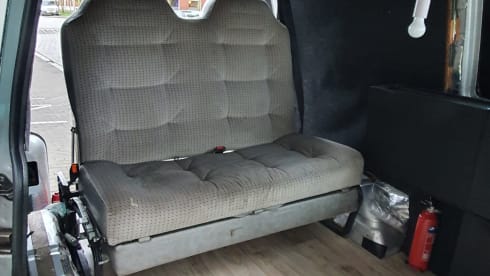 VW – Volkswagen Transporter T4 2.5 Tdi (4 belts)