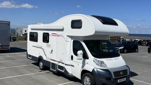 Marlene – 6 Berth Fiat Roller Team 746