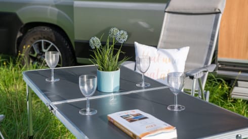 Pumba – Pössl 2 Win Plus 2021 - pop-up roof - 4 sleeping places