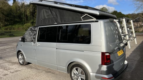 The XPLORER – 4 berth Volkswagen campervan from 2018