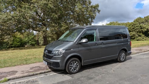 Annie – 4 berth VW family campervan (2021)
