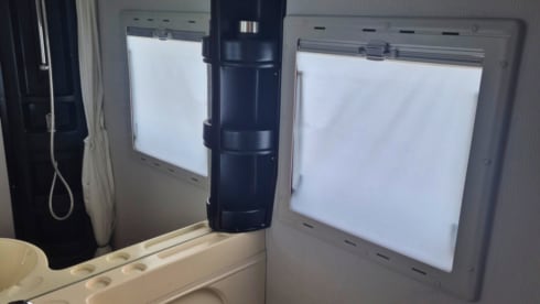 🚐 Fiat 230 Alkoof Camper – Ruimte, Vrijheid & Gezellig Reizen