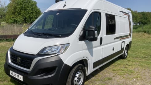 Weinsberg CaraBus 600 MQ as new from 2023