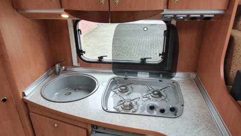 Burstnerbeem – Burstner Privilege t605