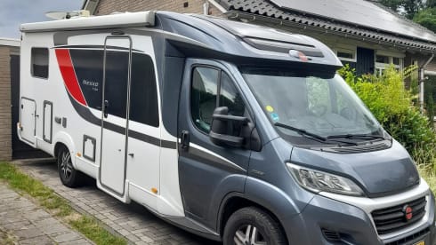 Luci – 2p Bürstner semi-integrated from 2017