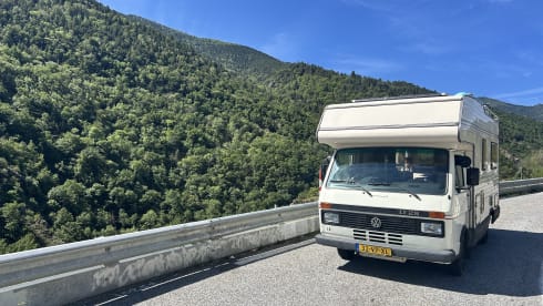 4p Volkswagen alcove from 1991