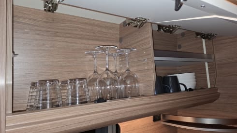 Advisim Campers – 4p Knaus bus from 2025