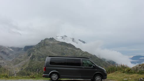 Olli – 2024 Conversion - 4 berth VW campervan from 2017 - equipment included!