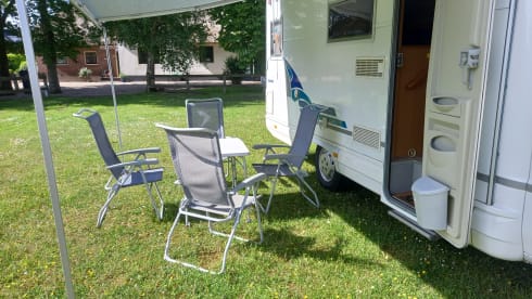 6p Adria Mobil alcove from 1999