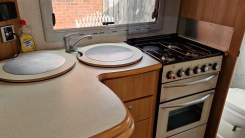 2 berth Peugeot semi-integrated from 2005