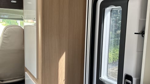 Fupke – 6p McLouis alcove from 2023