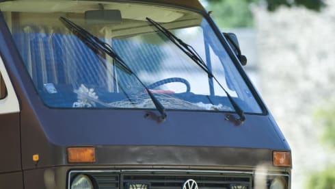 “Dolly” – 4p Volkswagen alcove from 1976