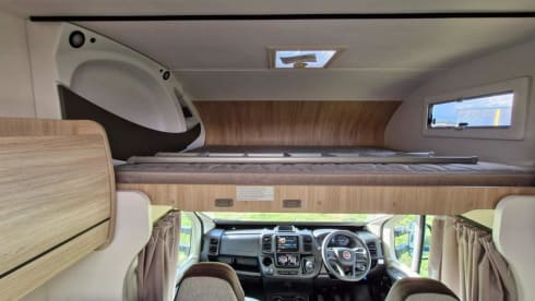 Gem – 6 berth Chausson alcove from 2024