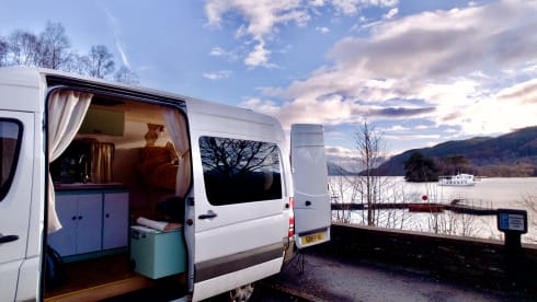 Daphne – Daphne - Newly Converted Luxury Campervan