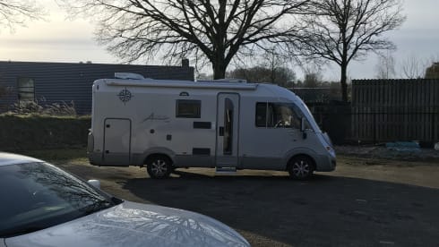 Bur – 4p Bürstner integrated uit 2008