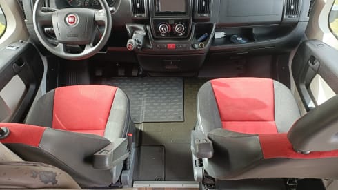 Kleiner Knauser – Knaus 550 Sky traveller 