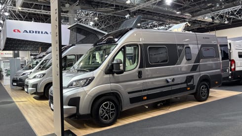 Adria Twin 640 SGX Supreme C AUTOMATIC