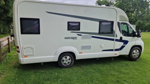 Colette – 4 berth Swift 664 escape from 2018