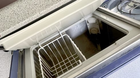WEST – Westfalia Volkswagen T4