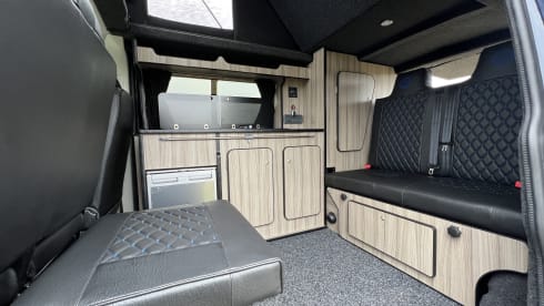 Charli  – VW 4 berth 2018 Volkswagen Off Grid Camper 