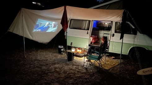 July – Cool fresh retro VW T4