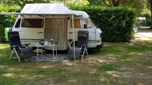 Nostalgic 2p Volkswagen T3 bus from 1982