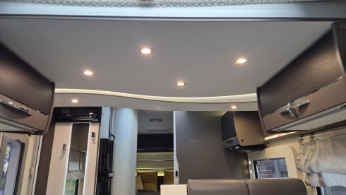 4p Chausson semi-integrated uit 2016