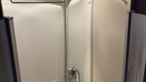 5 berth Roller Team alcove from 2018