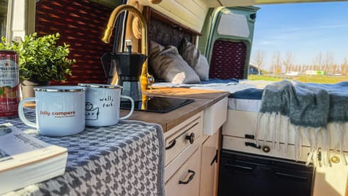 Richard – Ecological Self-Build Camper (Automatic) - Opel Movano 2015 – Richard 