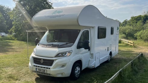 Fully comp insurance included in the price – 7 berth Rimor seal 9 2018