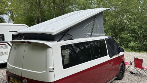 Camper Volkswagen a 4 posti letto del 2015