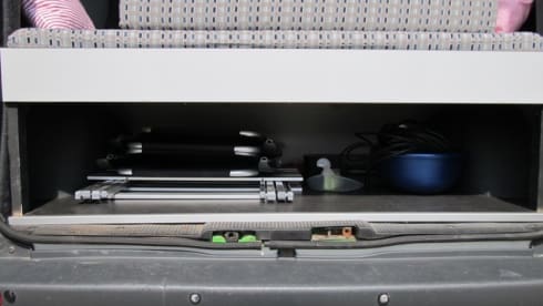 Type 2B – Cool camper with a big bed
