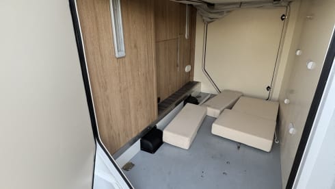 XXXL Garage  – 6p Roller Team-Nische ab 2021