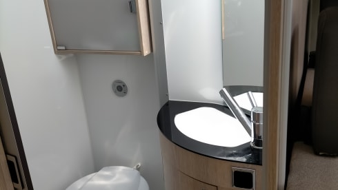 Jolly-Jumper – Il mio furgone POSSL Summit 600 per un viaggio su strada autonomo...