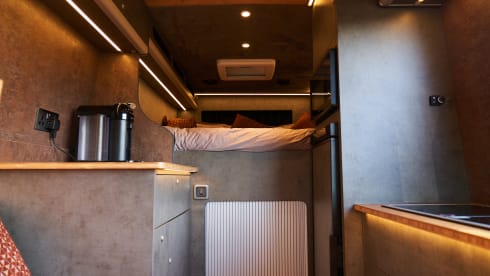 THUNDER – Stunning 2022 Luxury VW Crafter sleeps 4 - Liverpool