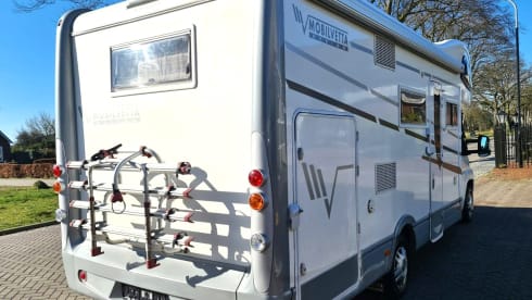 Cas Camper – 5p Alcove Family Camper