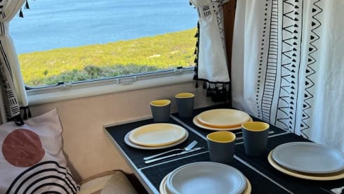 Louis – Experience Sardinia in freedom with Louis camper