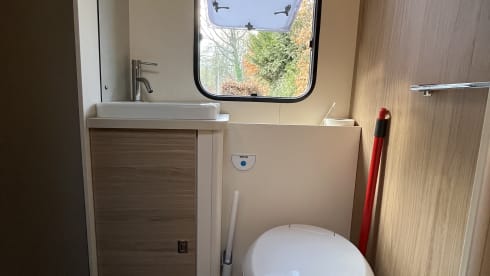 7p Rimor alcove from 2023