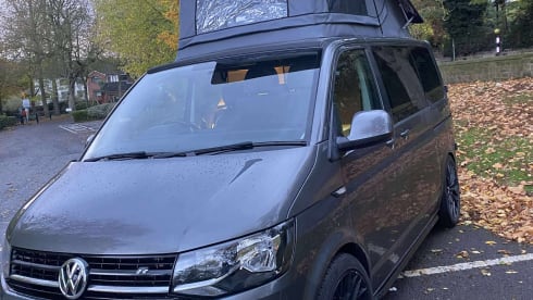 Lunar  – 4 berth Volkswagen campervan from 2018