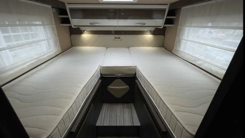 De Louis β McLouis Carat 873 140 Pk - with lifting bed