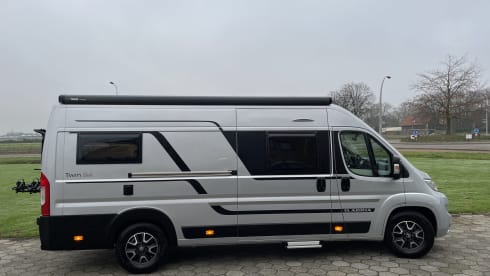 Adria Twin PLUS 640 2 pers (2022)