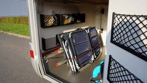 Betrouwbare en ruime Hymer camper voor 4 personen 