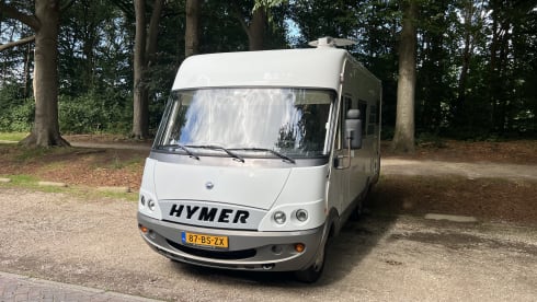 Bobby – 3p Hymer integrated from 1999