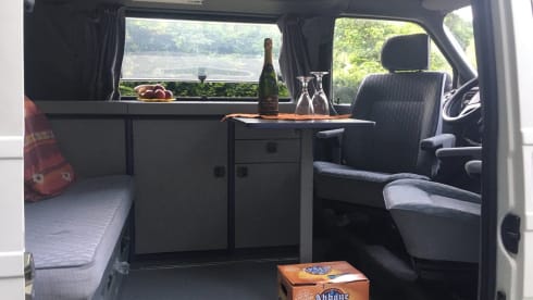 4p Volkswagen bus from 1994